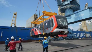 2 Trainset KRL Commuter Baru dari China Sampai dalam tempat Indonesia, Kapan Dipakai KAI?