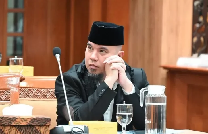 2 Usulan Nyeleneh Ahmad Dhani persoalan Pemain Naturalisasi: Jodohkan dengan Wanita Indonesia kemudian Kurangi Bule Mata Biru