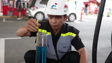 Begini Cara SPBU Jaga Derajat BBM, Dari Density hingga Pengambilan Sampel