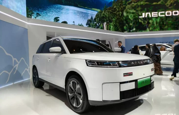 Daftar Terbaru Merek Mobil China yang digunakan Beredar pada area Indonesia