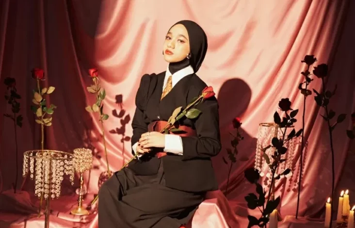 Kisah Cinta juga juga Kehilangan, Nabila Taqiyyah Hadirkan 8 Lagu pada Album Kekal yang Sementara