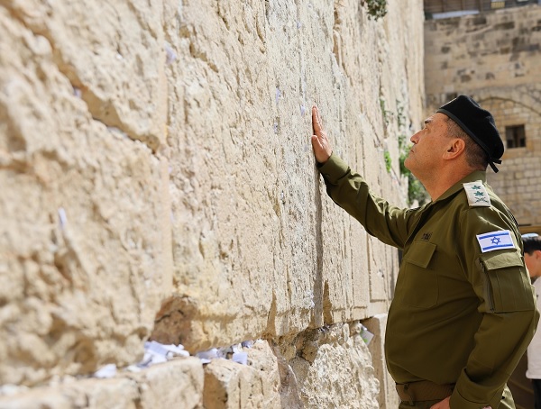 Menebak Arah negara negeri Israel pasca Memiliki Panglima Militer Baru yang dimaksud dimaksud Suka Berperang