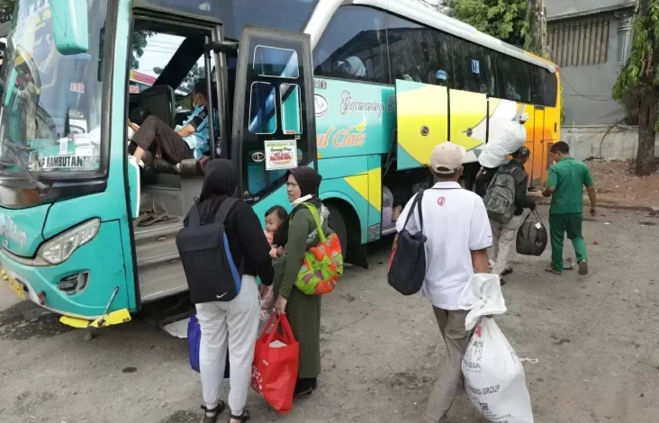 Mudik Nyaman ke Cirebon? Siapkan Dana, Ini adalah adalah Daftar Lengkap Bus dan juga Harga Tiketnya!