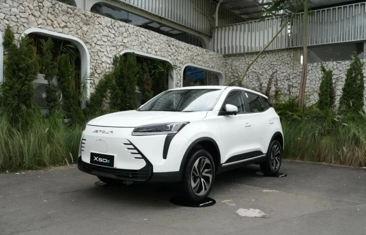 Siap Hadir di Indonesia, Jetour Pamer Interior Mobil Listrik X50e