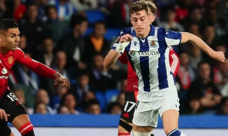 Streaming Man United vs Real Sociedad dalam area UEFA Europa League 2024/25 dalam pada VISION+