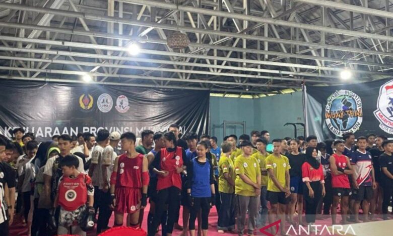179 atlet Kalsel berlaga pada Kejurprov Muaythai 2025