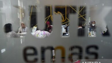 Emas Antam pada Kamis anjlok Rp20.000 berubah berubah menjadi Rp1,866 jt per gram